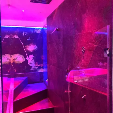Luxury Superior 2*